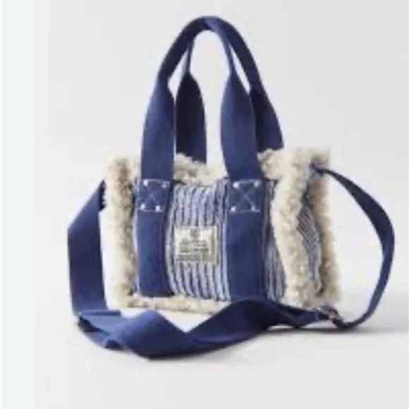 BDG Serena Fleece Mini Tote Bag in Denim Color Urban Outfitters exclusive - Picture 1 of 10